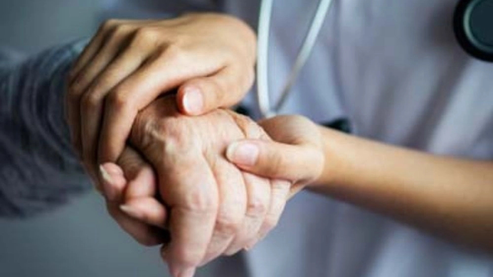 Support for patients in need in Shiraz give them back to them again Support for patients in need in Shiraz give them back to them again